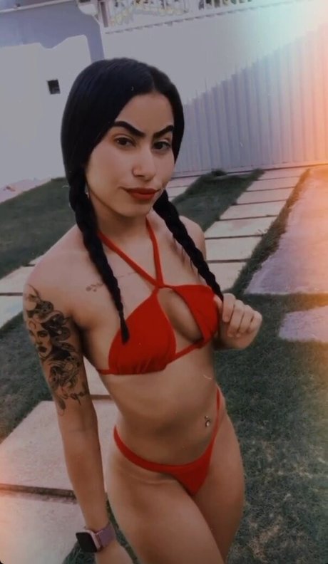 Smir Ferreir nude actress pictures