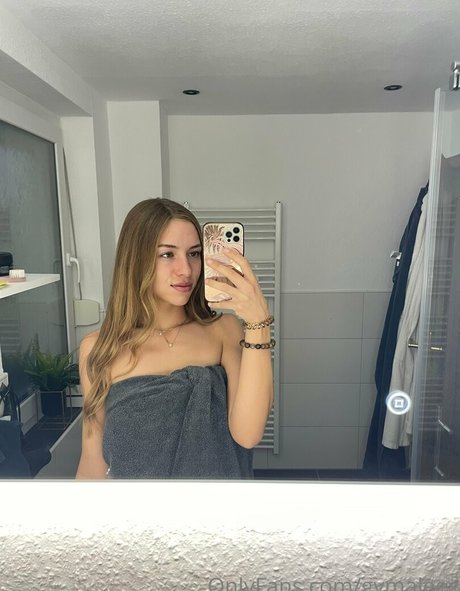 gymaleex adult star photo