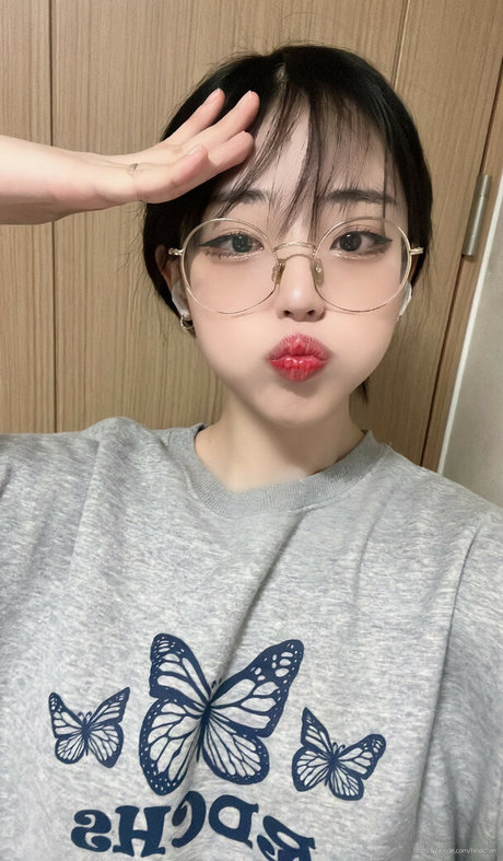 hinachan01 model exclusive pic