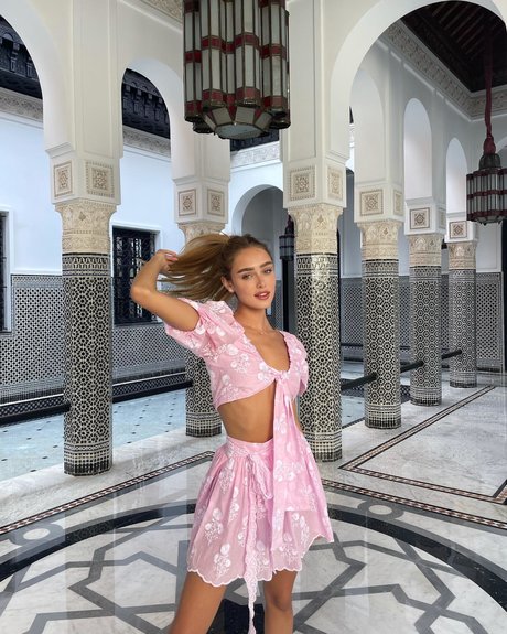 blonde tits onlyfans sexy photo