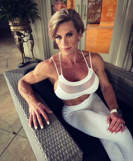 Dona Lyann Pohl pornstar nudes picture