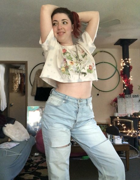 busty mom onlyfans free xxx galleries