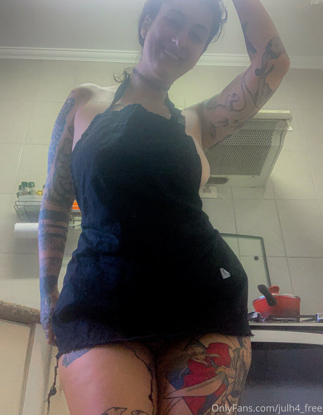 julh4 free hot actress galleries