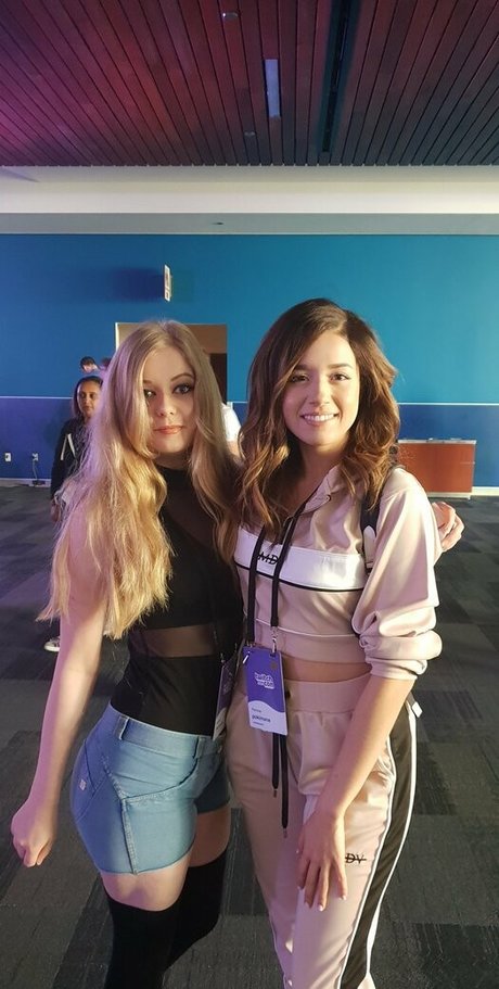 bikini ginger onlyfans sexy nude pic