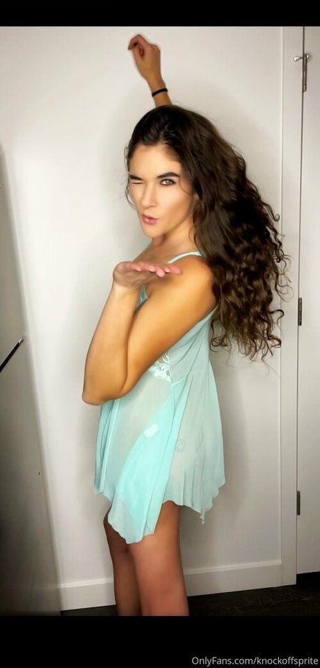 amateur blonde onlyfans nudes photo