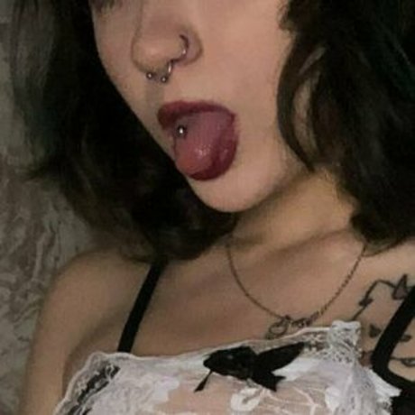 imhorndoll sexy actress img