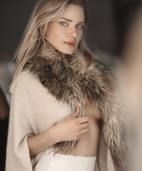 Eve Tsur pretty actress gallery