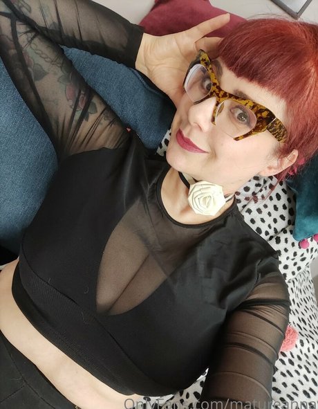 young onlyfans porno images