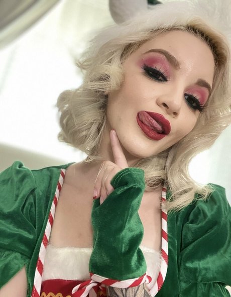 cute ladyboy onlyfans sex img