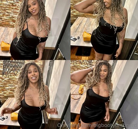 bigbootytechnerd star adult archive