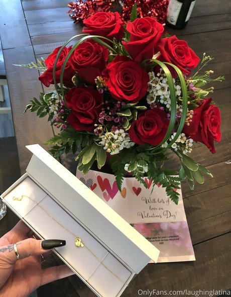 laughinglatina erotic star galleries