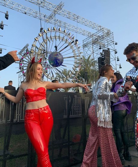 skinny model onlyfans xxx photos