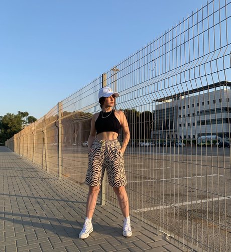 black female onlyfans sexy image