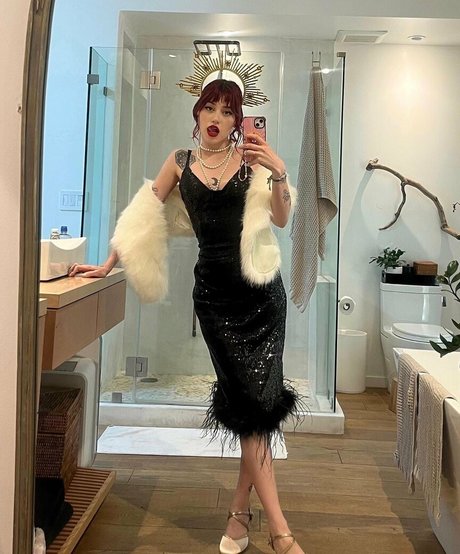 strip nude onlyfans free sex img