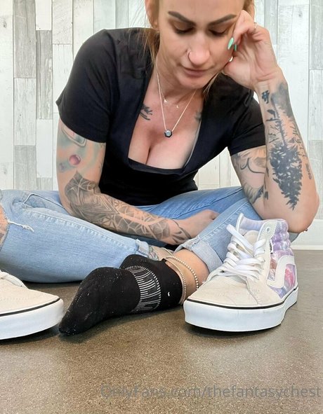 fat ass asian onlyfans adult pic