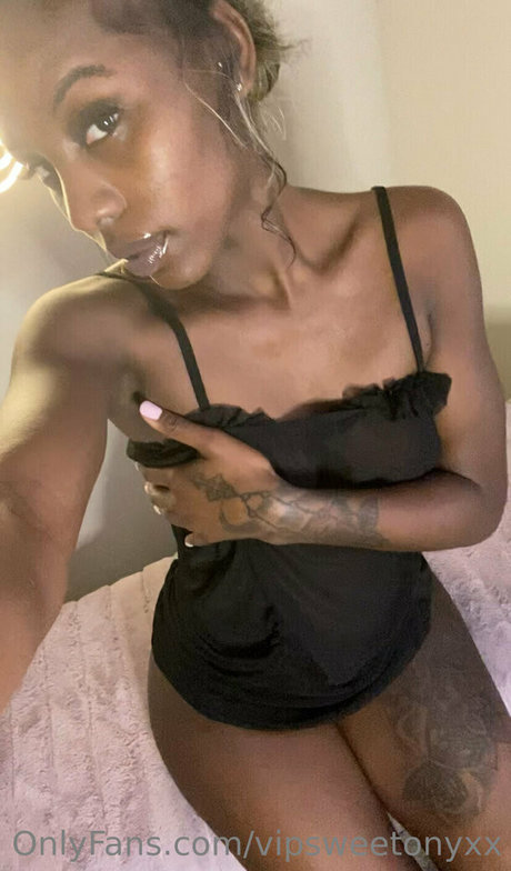 vipsweetonyxx star archive