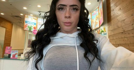 faithvixxen sexy pornstar photos