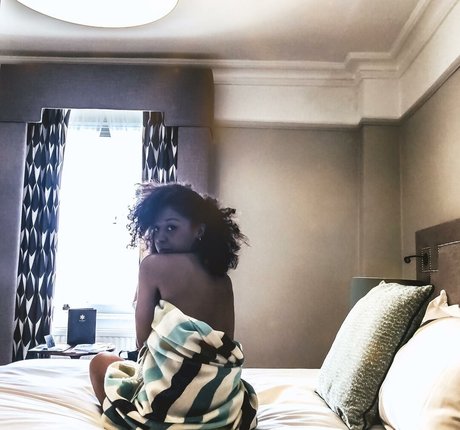 Yilian Canizares free model photo