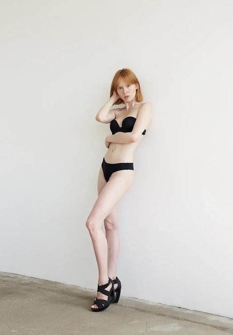 Arina Bik pornstar high quality photo