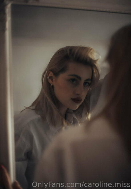 shaved onlyfans nudes image