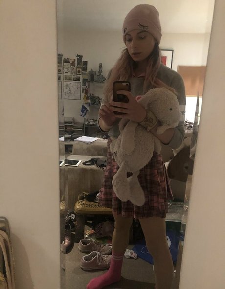 trimmed onlyfans pornographic photos