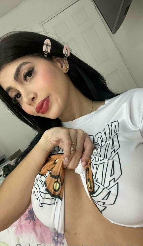 carolainvina beautiful pornstar img