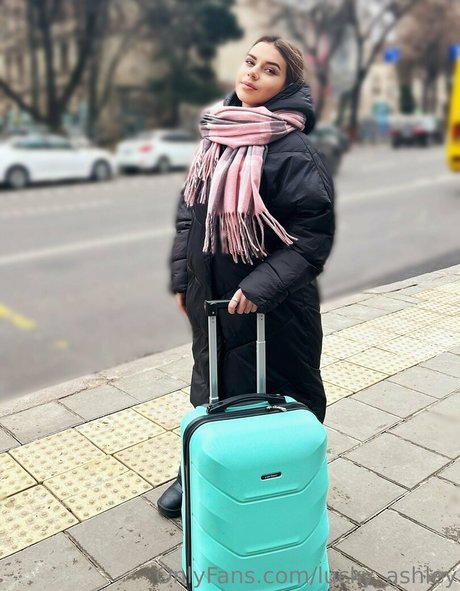 lucky ashley Best Profile Photo