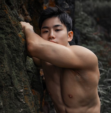 Sassa model exclusive image