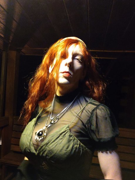 Sara Nous xxx actress pictures