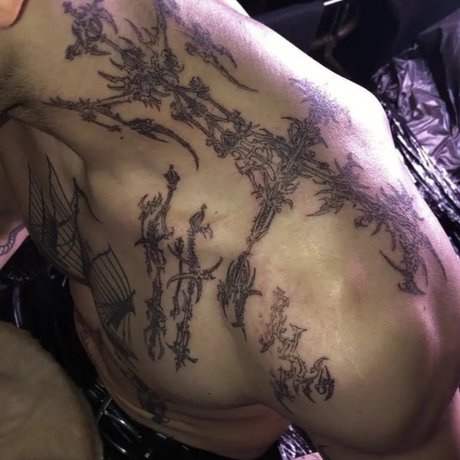 sam 18_ model art photos