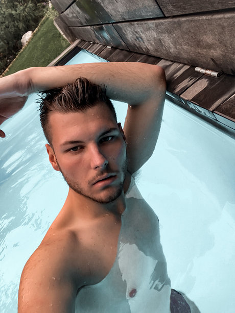 SWEET PERO model image