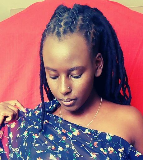 Sausy Suzie star xxx archive