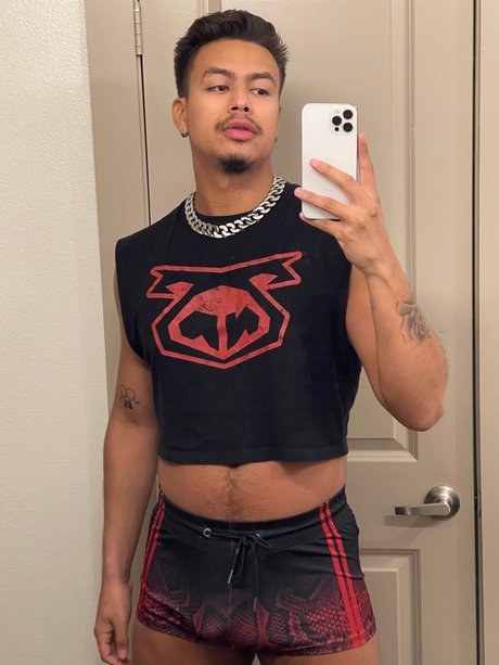 AngelOnline pornstar exclusive galleries