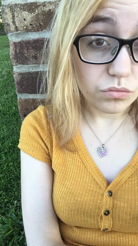 Bri Marie nude star image