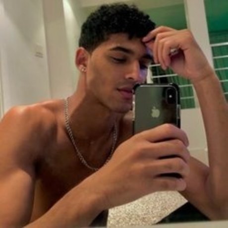 legend pretty star pictures