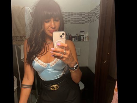 Niky88 naked pornstar pictures