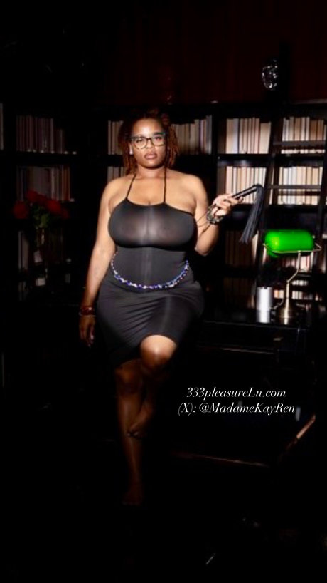 MadameKayRen model nice photo