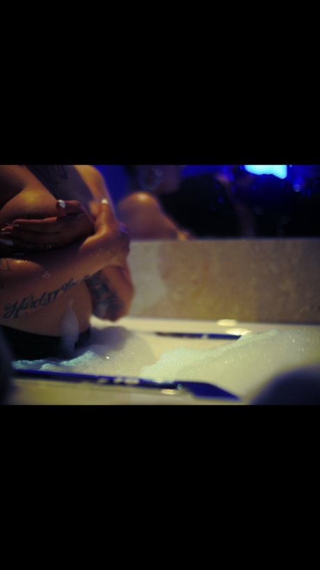 Heather Sinn model gallery