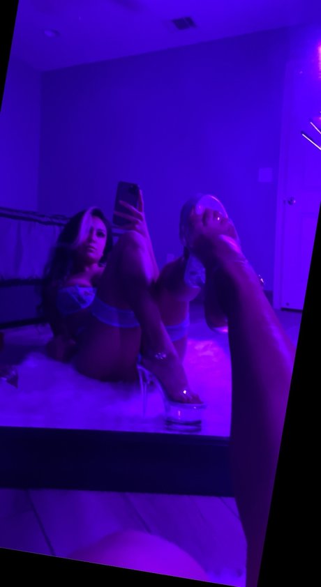 Valeria Sucia pornstar xxx photo