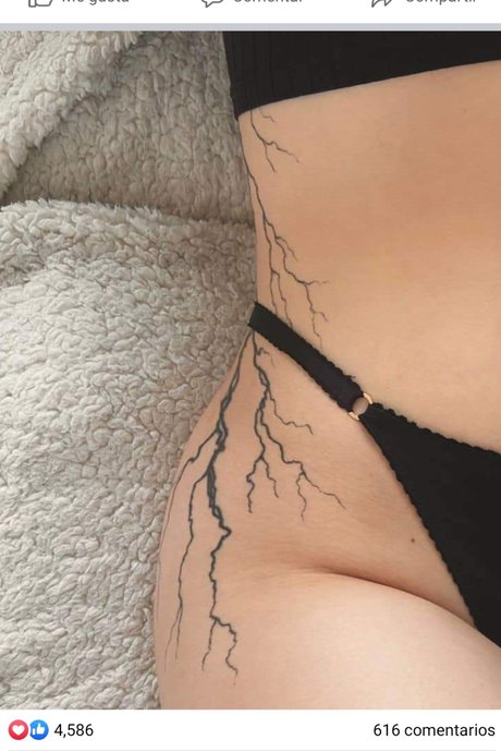 Ever Ly model naked img