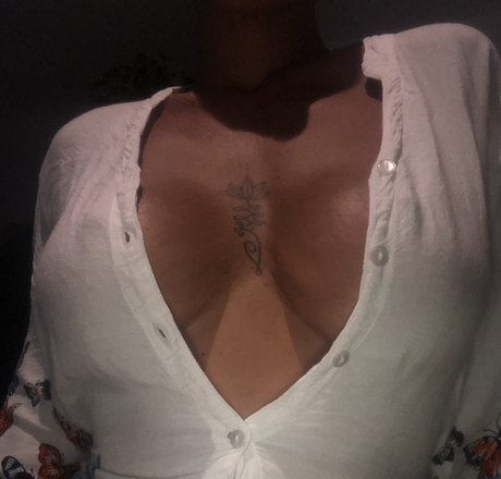 pregnant milf onlyfans art nude pic