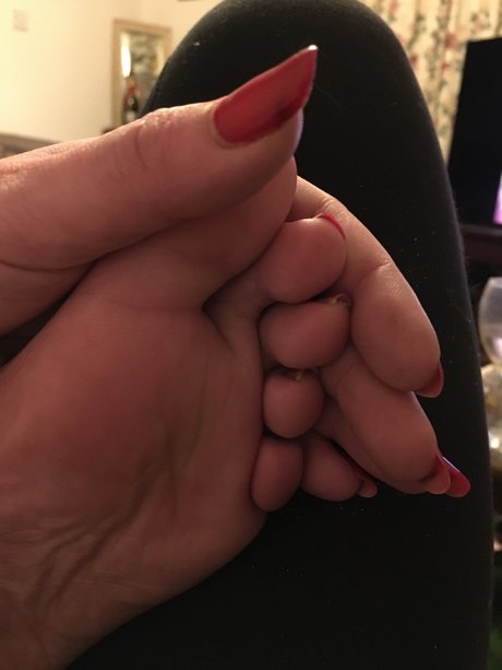 Fififeet star sexy picture