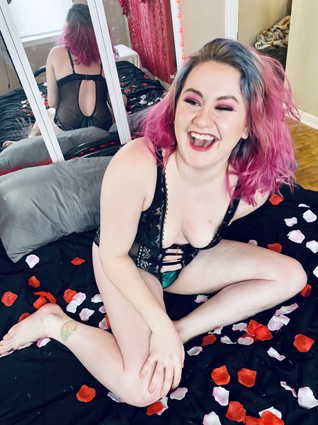 Haley Rose_ sexy pornstar pictures