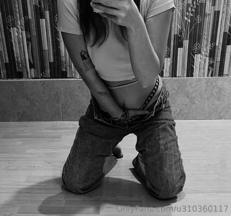 gloryhole wife onlyfans nudes photos