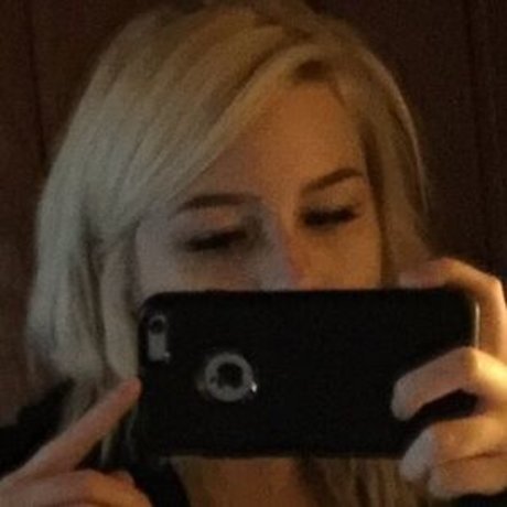 Fooya naked model gallery