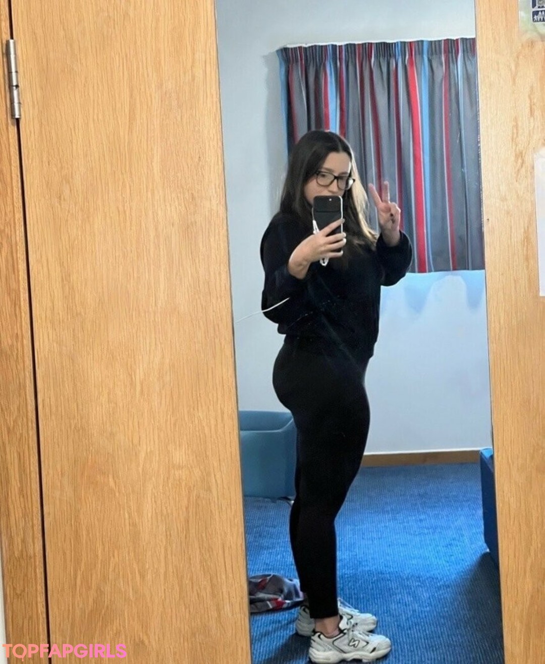 Kirsty Wells model sex galleries