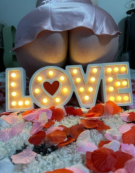 hard nipples onlyfans sexy pic