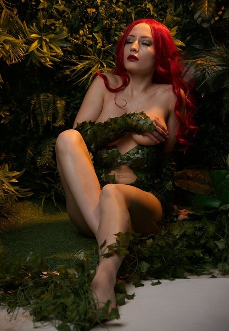 Athena Cosplay perfect star photo