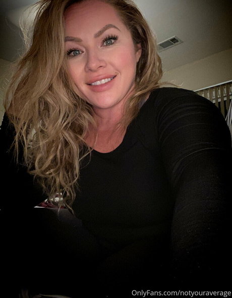 pregnant asian onlyfans hot naked archive