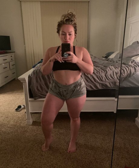 notyouraverage pornstar high quality images